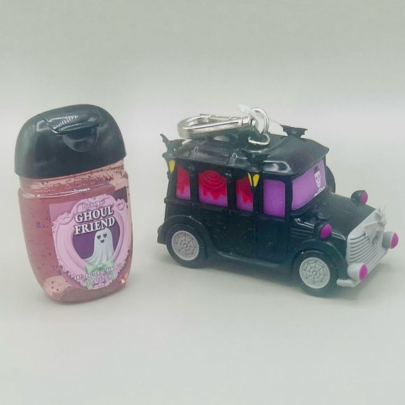 Bath & Body Works HALLOWEEN Light Up/Sounds Hearse PocketBac Holder 1 Hand Gel - Picture 7 of 10